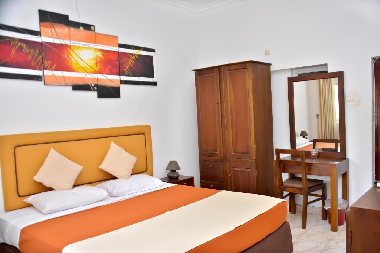 Yolanda Villa Negombo Exteriör bild